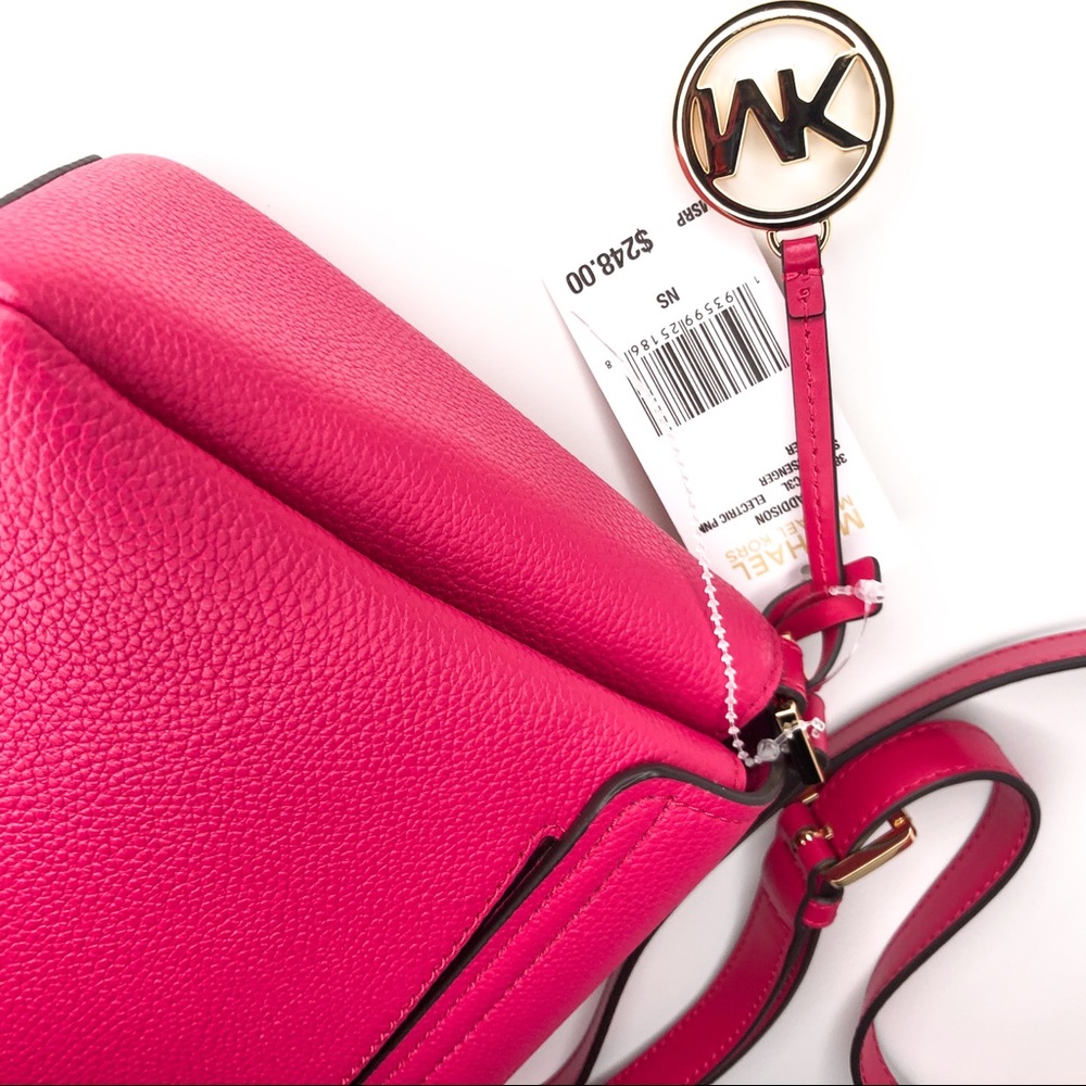 Michael Kors NWT Addison Messenger Bag Pink - Picture 16 of 16